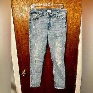 Daze Distressed Straight Leg Jeans